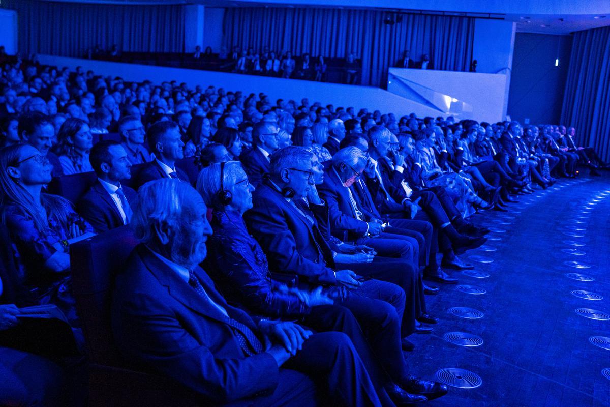 Around 750 people attended the ceremony for AAU's anniversary celebration at Musikkens Hus