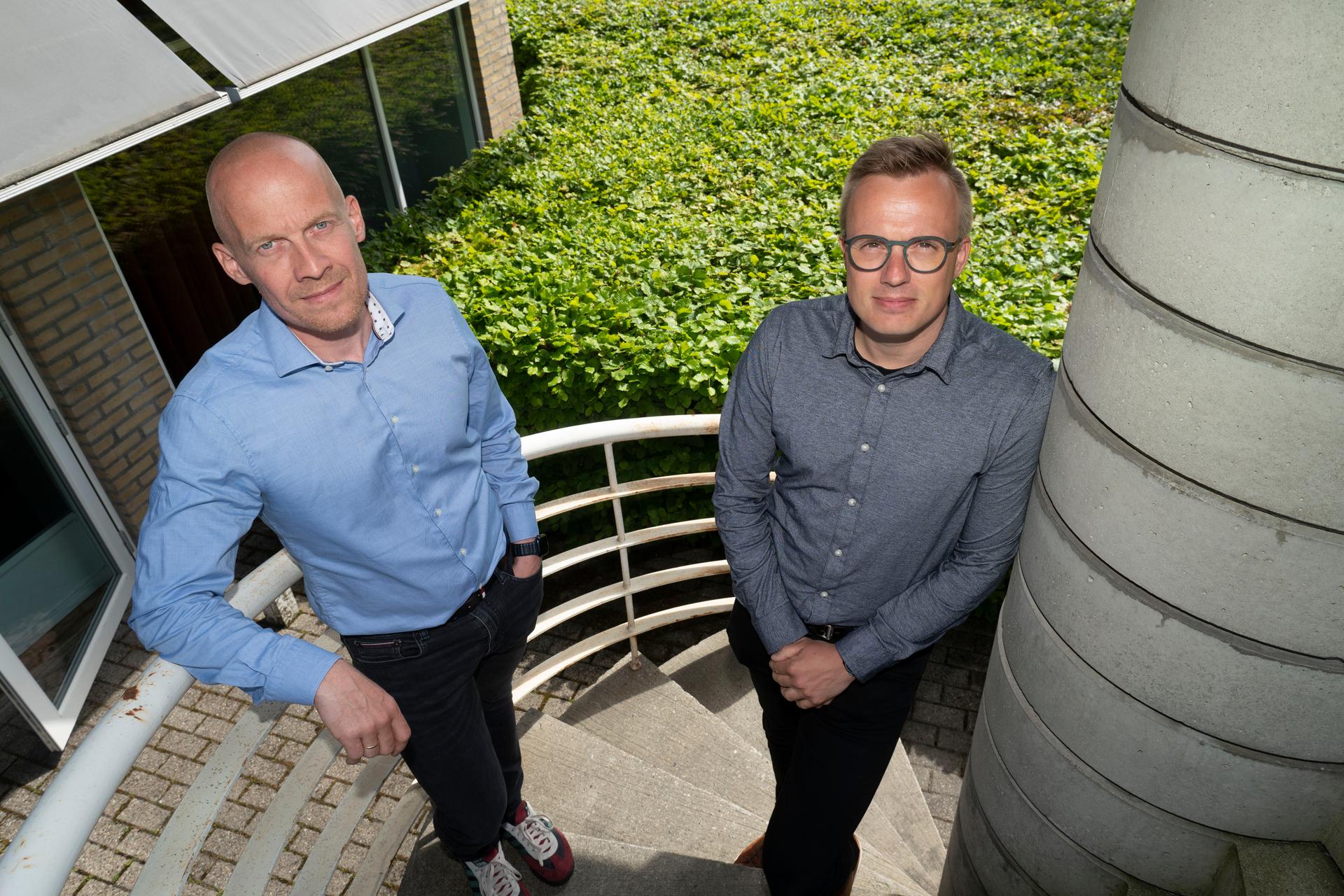 Jesper Hyllen Sørensen og Kim Møller-Rasmussen arbejder på to forskellige supersygehuse. MMT-uddannelsen hjælper dem med at styrke deres kompetencer.