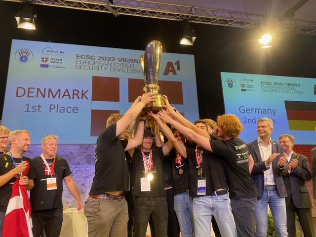 Det Danske Cyberlandshold vinder EM-guld Det Danske Cyberlandshold vinder EM-guld