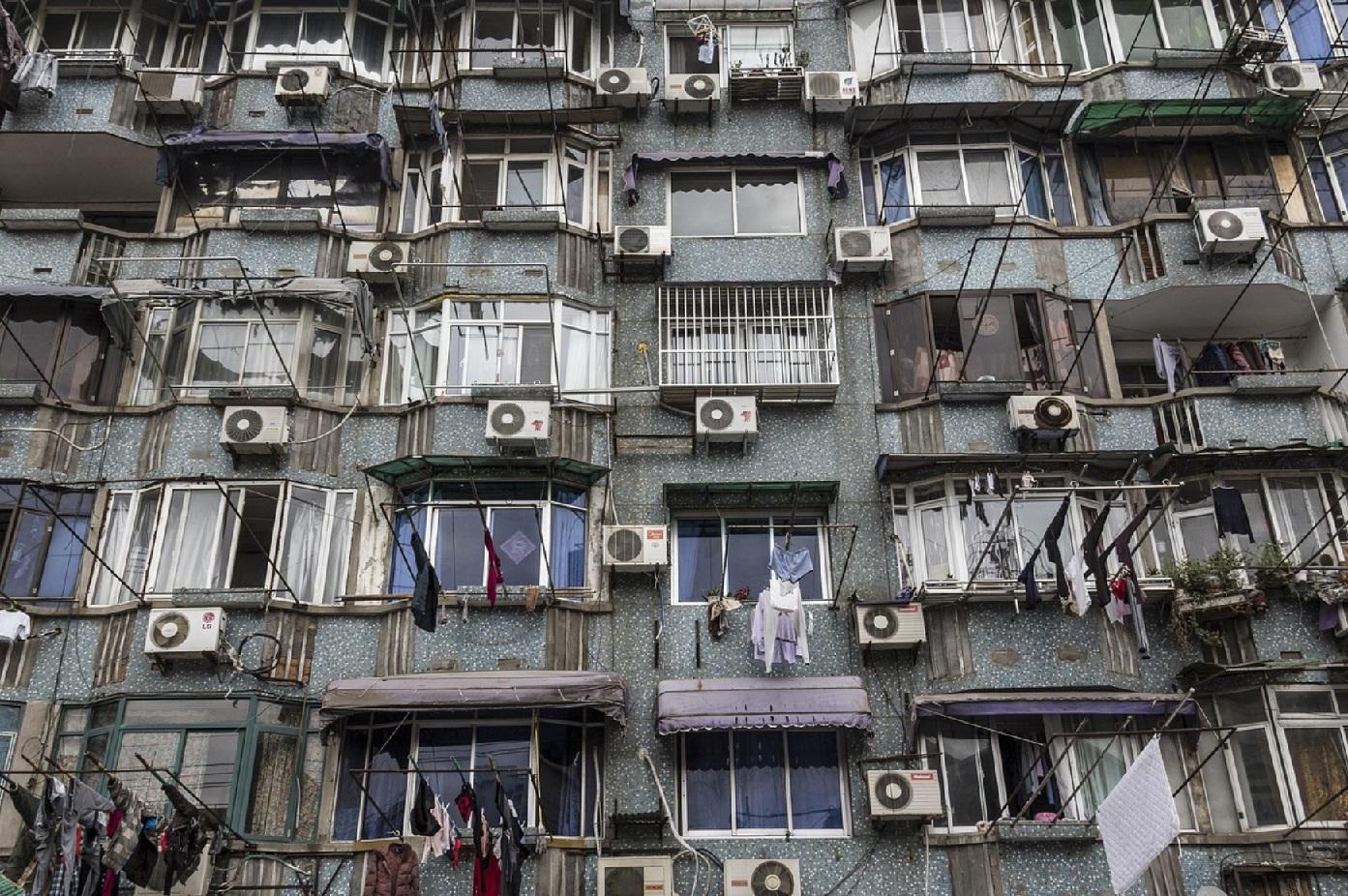 Air conditioning systems in large cities consume massive amounts of electricity
